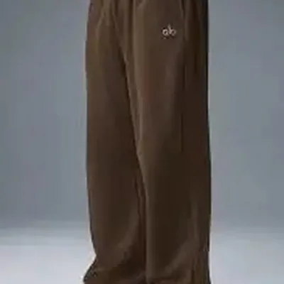 Sweatpants in the catalogue: Oliver Peoples Brown Sweatpants